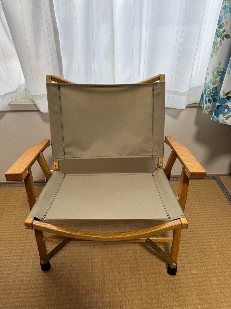 カーミッドチェア