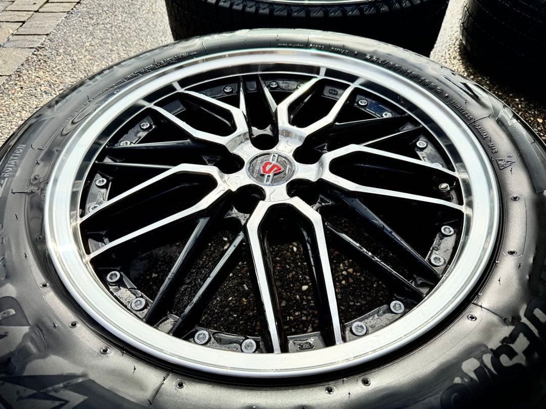 ハリアー スタッドレス タイヤ BLIZZAK DM V3 225/60R18