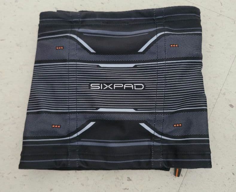 シックスパッド　パワースーツコアベルト Sサイズ
