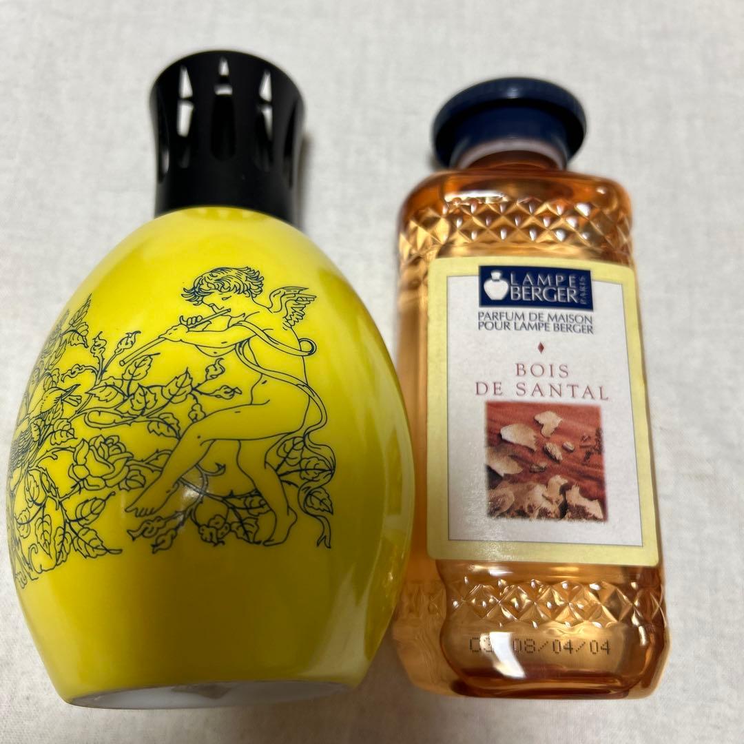 LAMPE BERGER アロマポットとボワ・ド・サンタル小物、箱、袋付セット