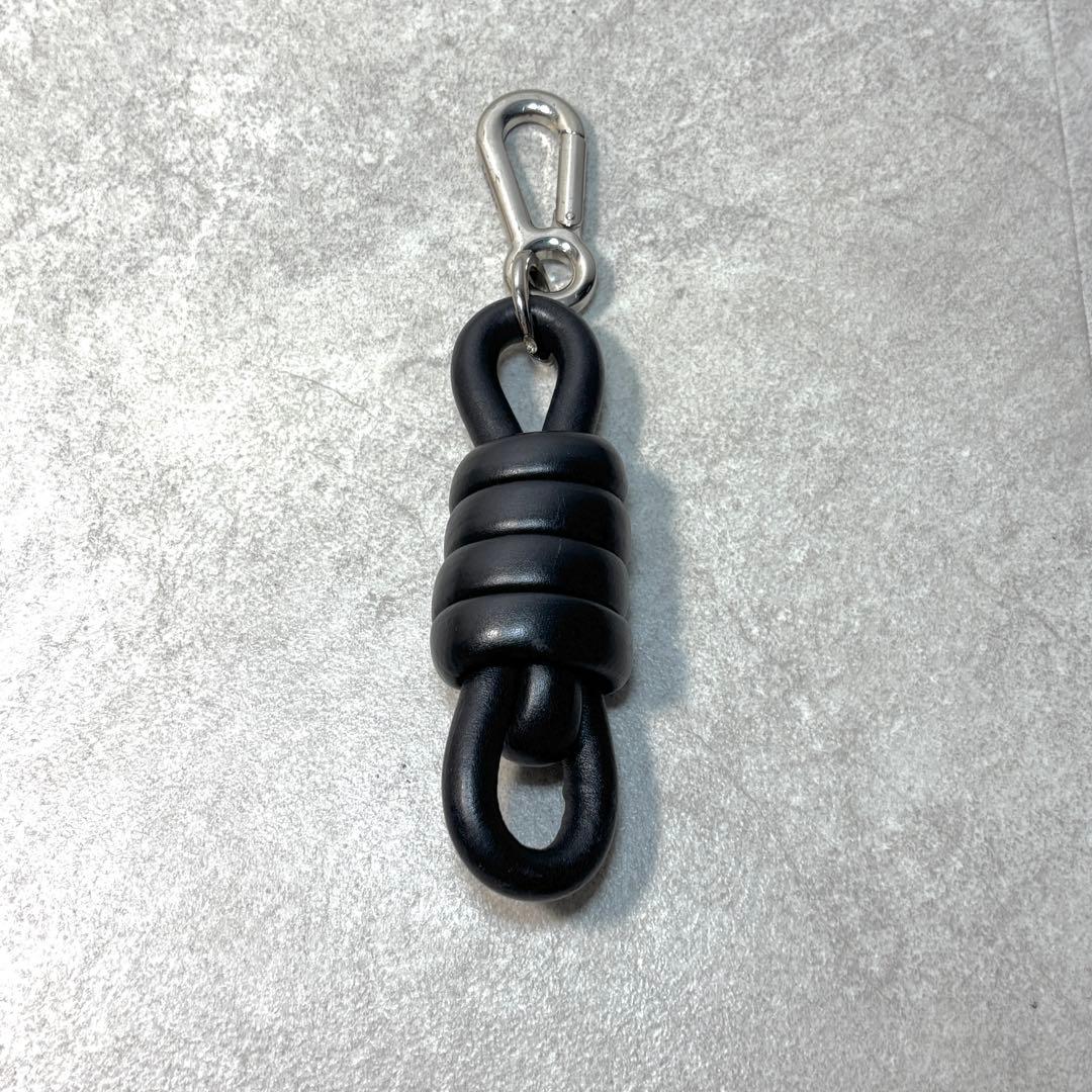 LOEWE ロエベ ノットキーリング　ブラック