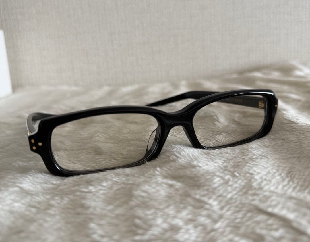 Gentle Monster Slyk 01調光レンズ