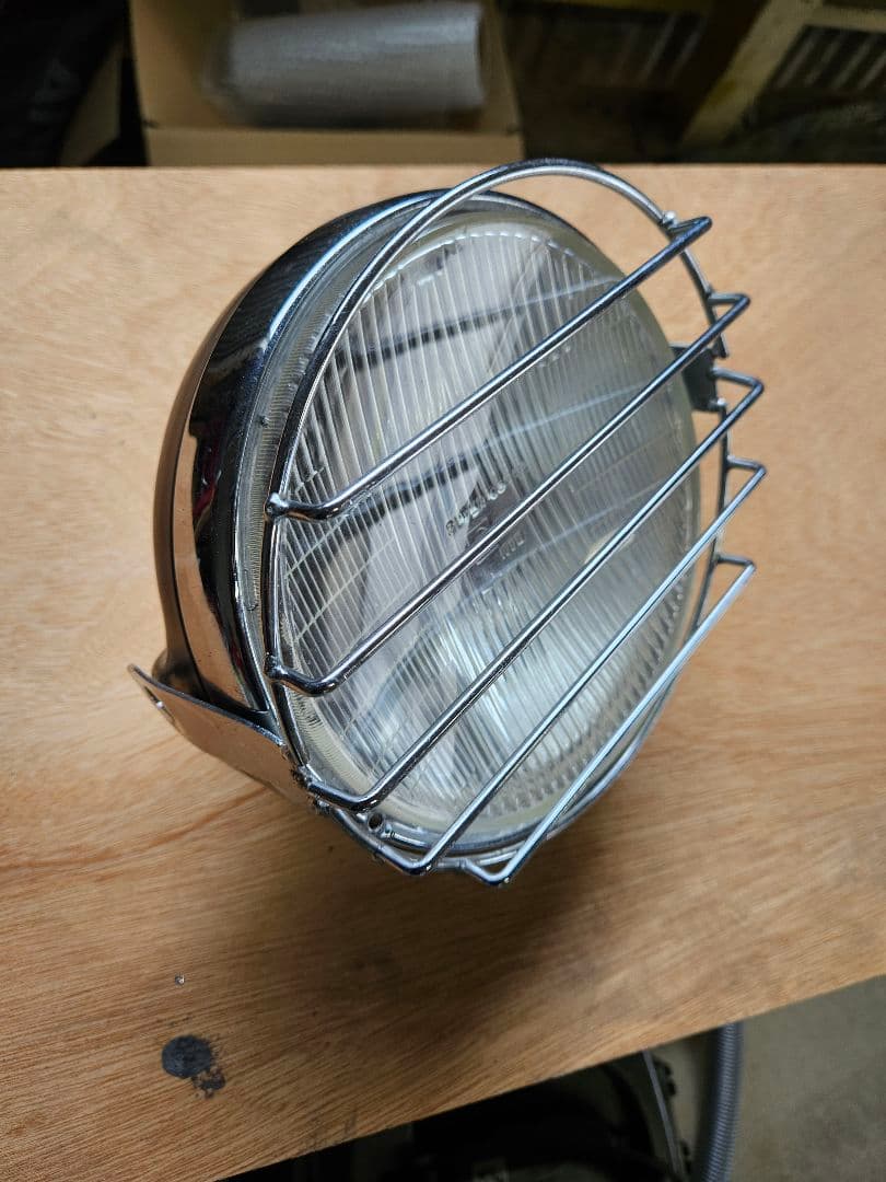 シビエヘッドライト ストーンガード付き