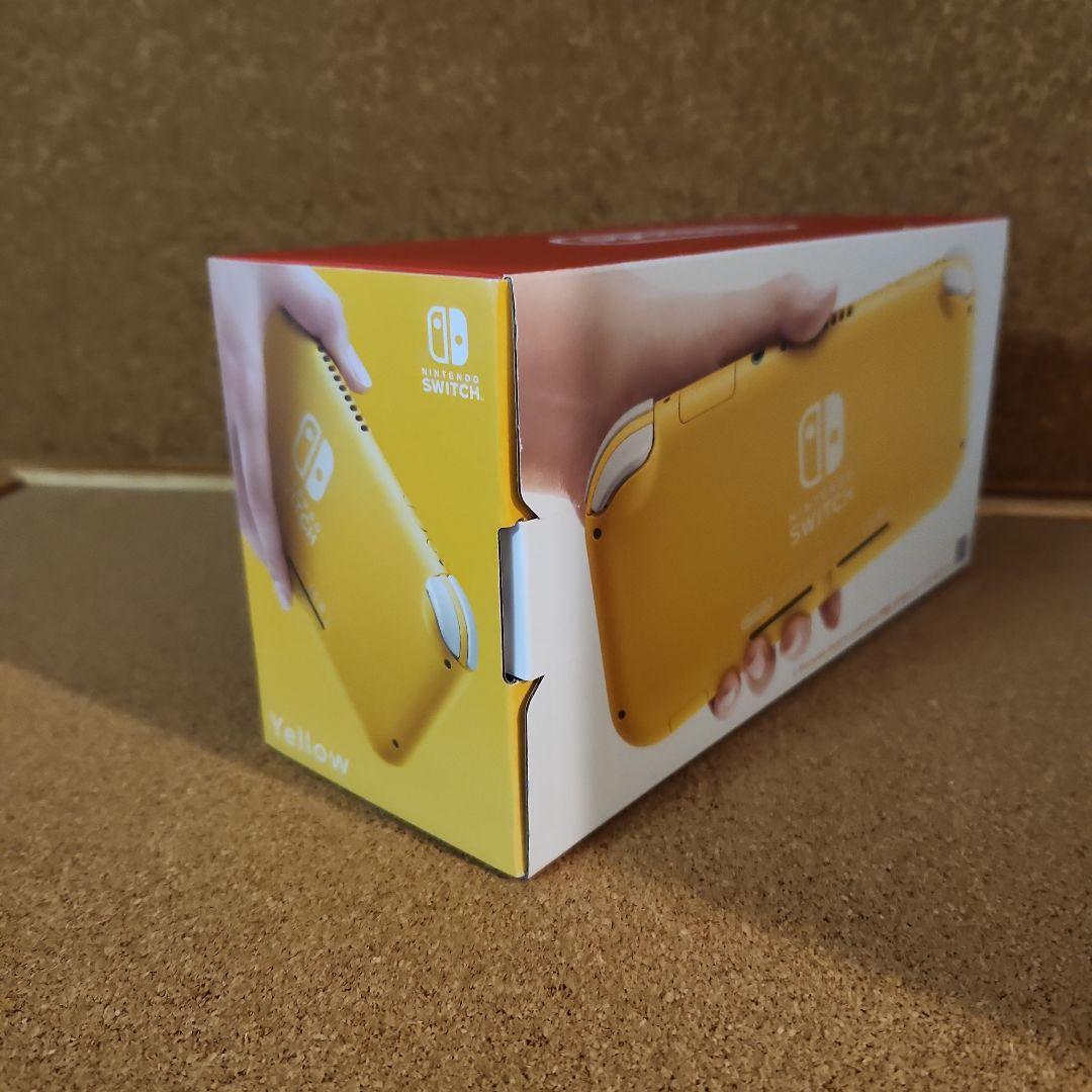Nintendo Switch Lite イエロー　未使用