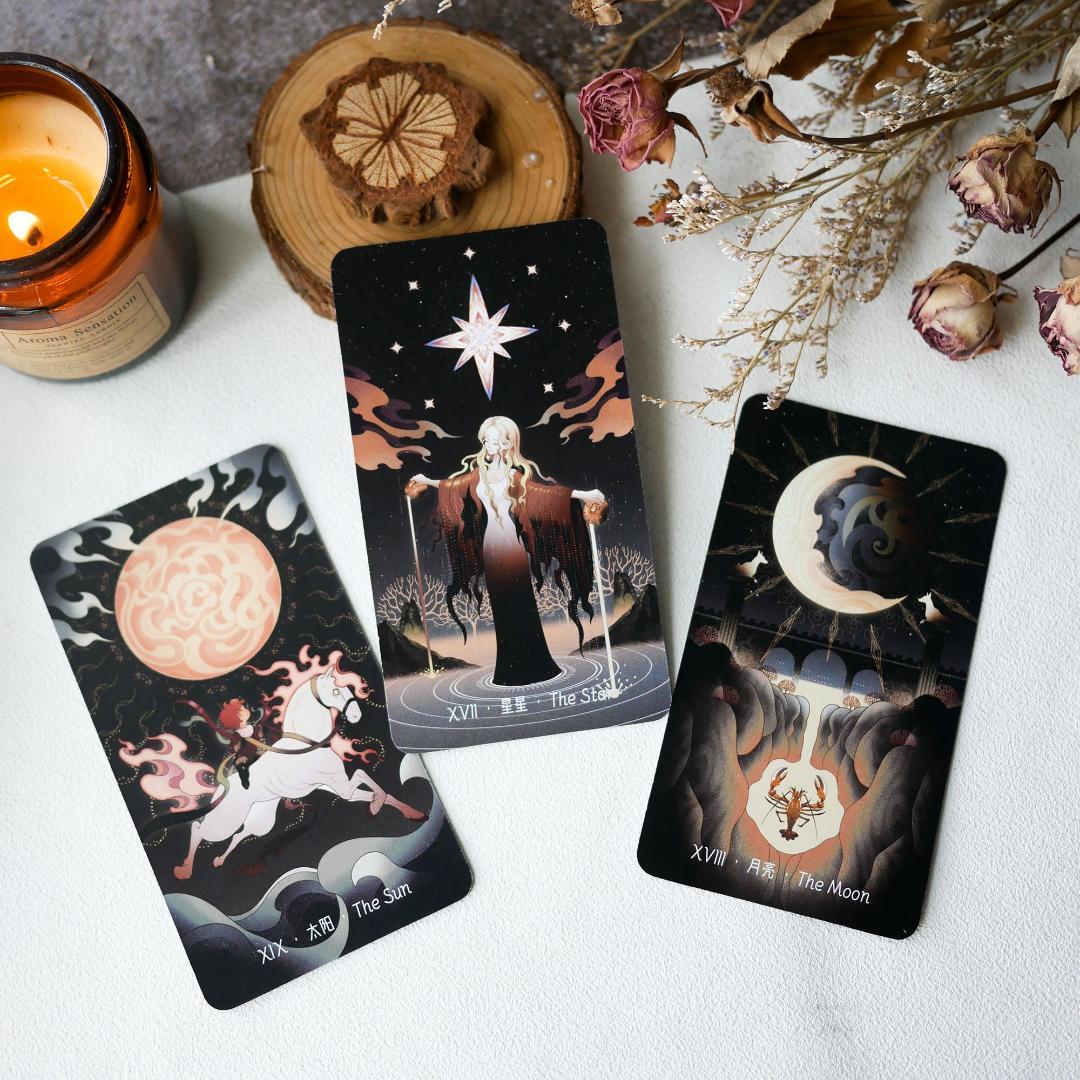 【正規品タロットカード】希少海外インディーズ✨夜を照らす星々の星月夜タロット