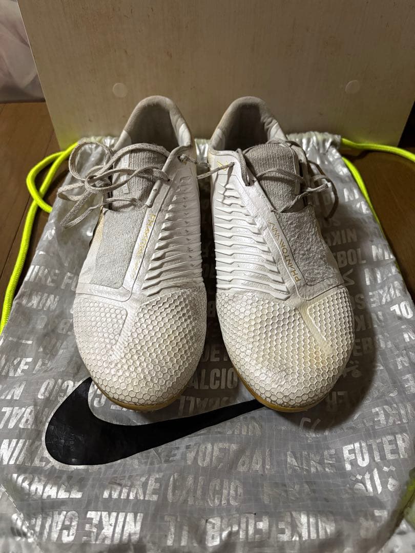 NIKE ファントム ヴェノム エリート SE FG