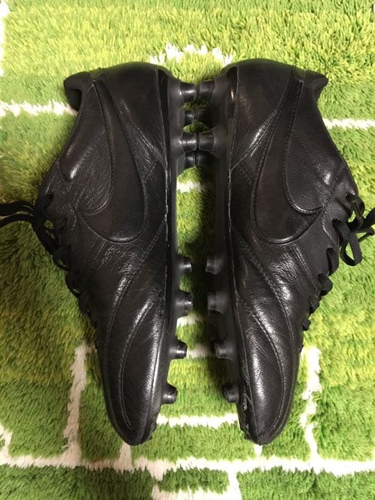 ナイキ　ティエンポプレミアFG