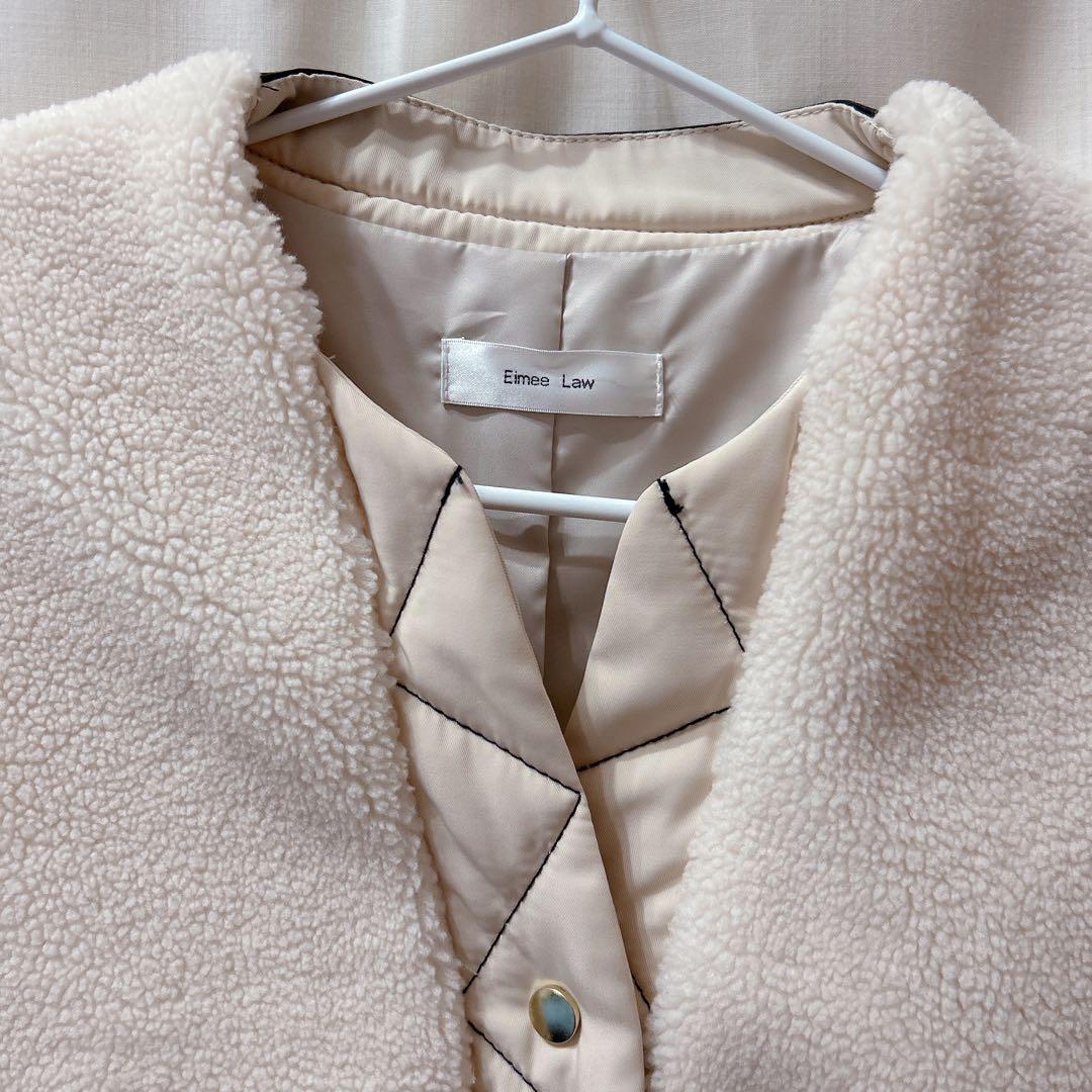 Eimee Lawバックフリルショートボアブルゾン アイボリー