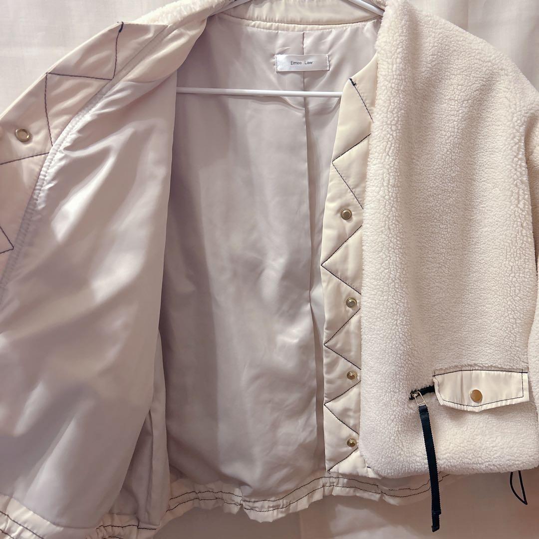 Eimee Lawバックフリルショートボアブルゾン アイボリー