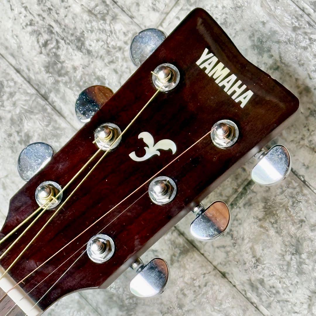 YAMAHA「FS820」トップ単板アコースティックギター