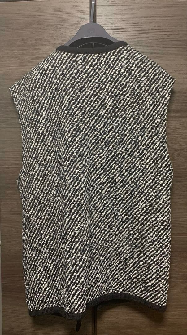 インレーカルゼ フロントオープンジレ DES PRES トゥモローランド