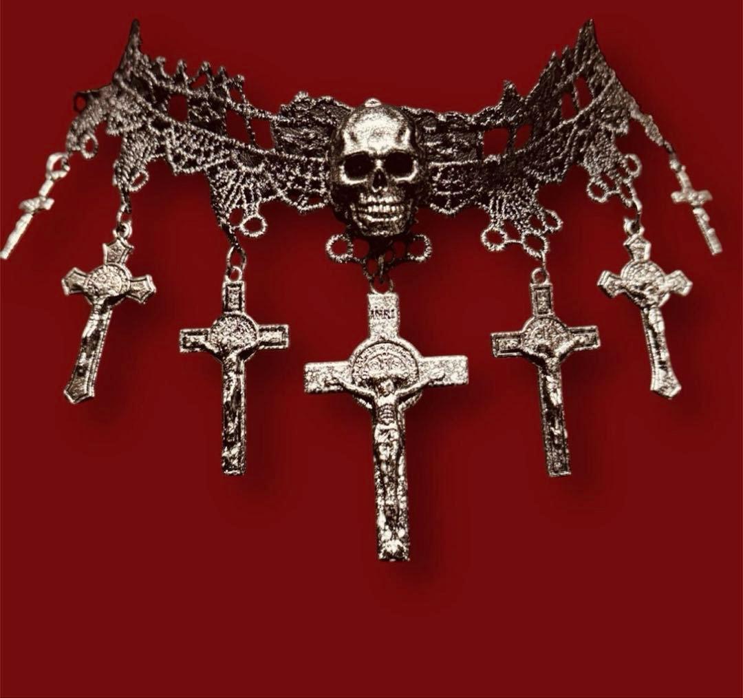 ト*リ様 ★1点物★ジャンポールゴルチエ★スカル7クロスレースチョーカーネックレ