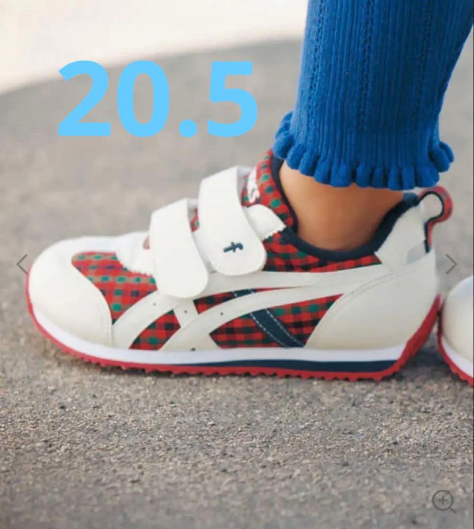 新品　ファミリア　アシックス　スニーカー　20.5cm