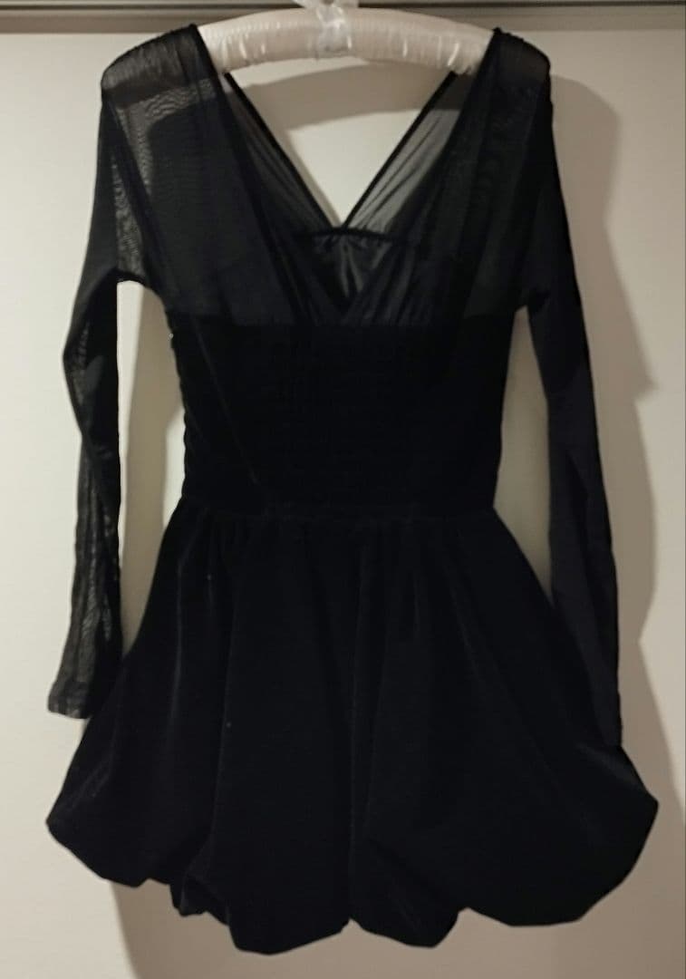 polaura ベロアビスチェバルーントップス