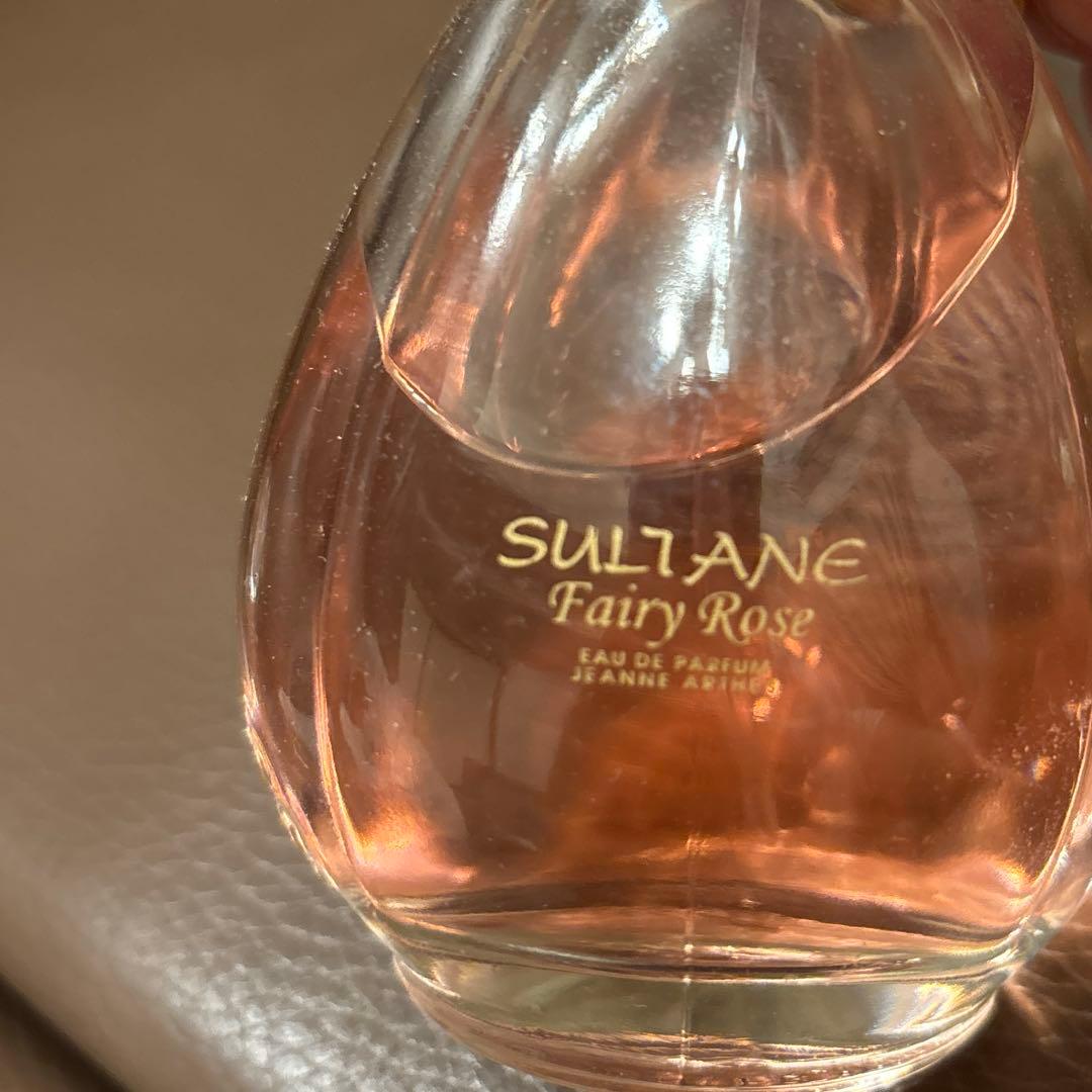 香水まとめ売り9点　ジミーチュウ他