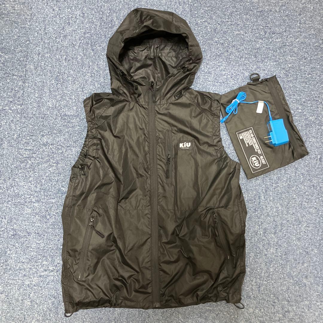 KiU 空調服 ベスト 黒 L ファン 充電器付き　セット