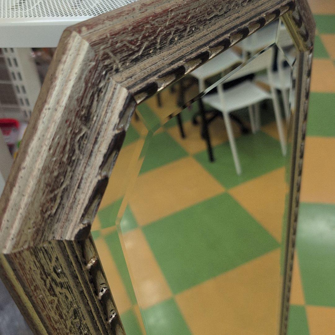 装飾的な木製スタンドミラー 大きめ