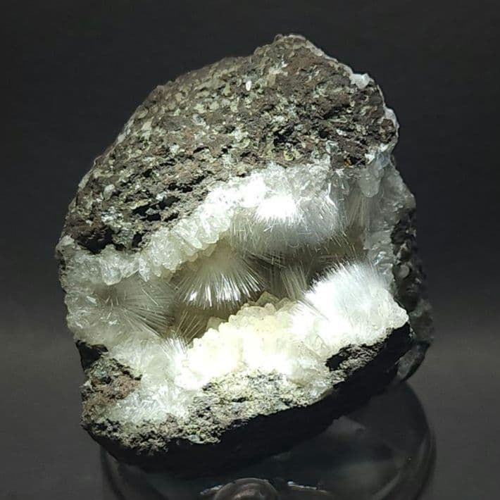 高品質✨メソライト 母岩付き結晶原石