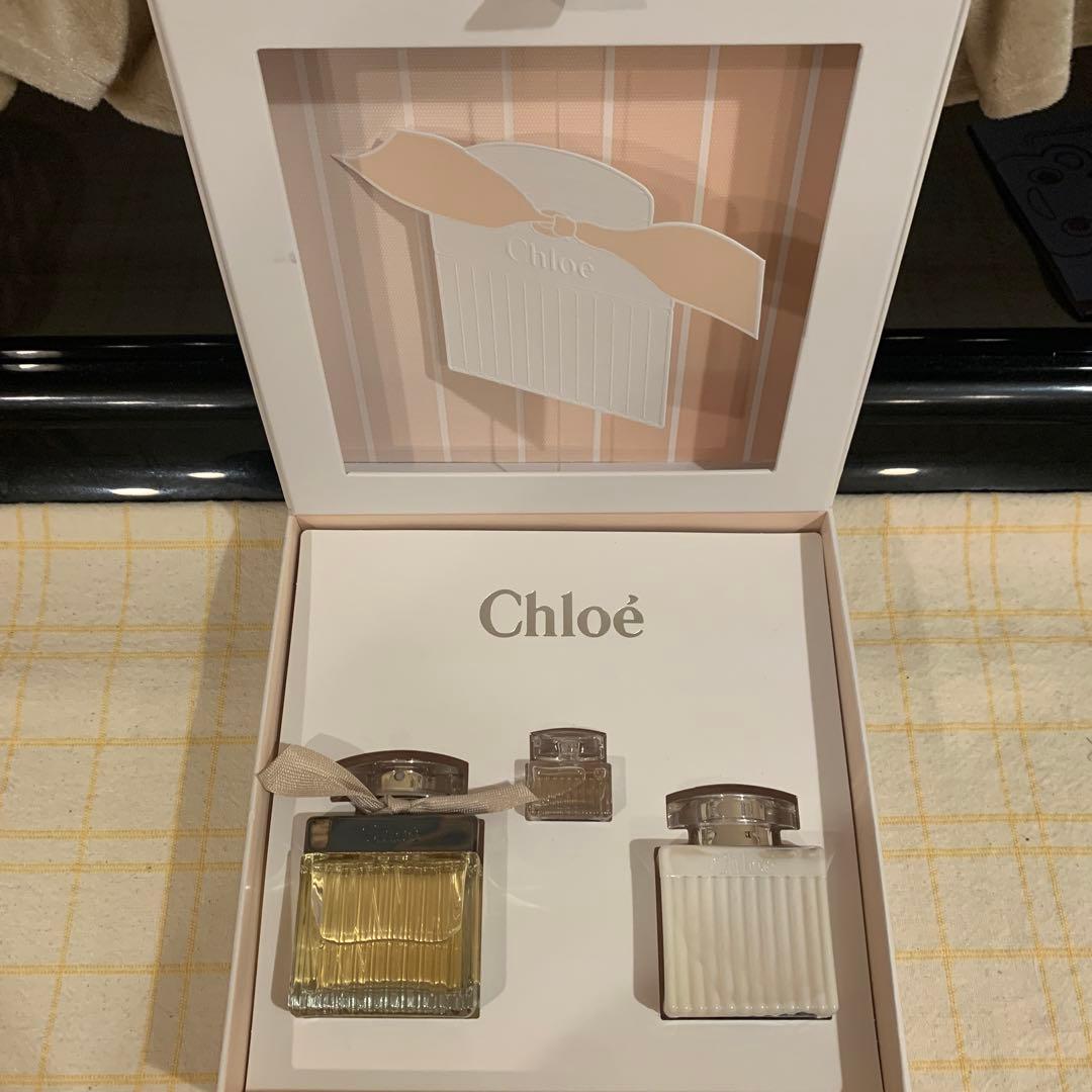 クロエ オードパルファム ホリデーセット　香水