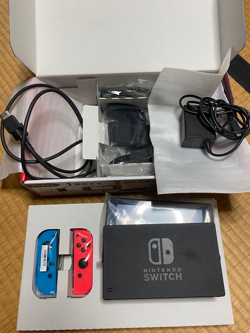 Nintendo Switch 本体 付属品付き 箱付き