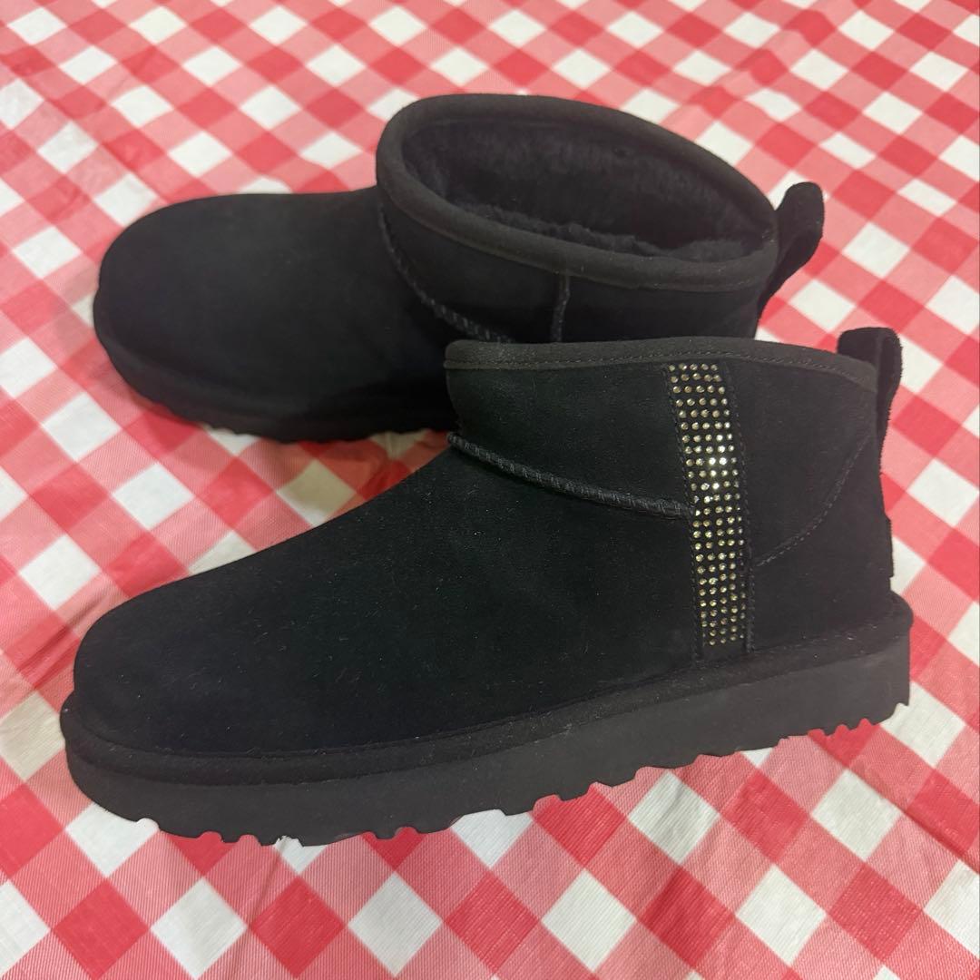 UGG★アグ ラメ付きムートンブーツ★24cm★ブラック