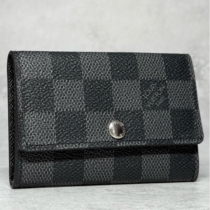 【新品、未開封】Louis Vuitton ダミエ・グラフィット キーケース