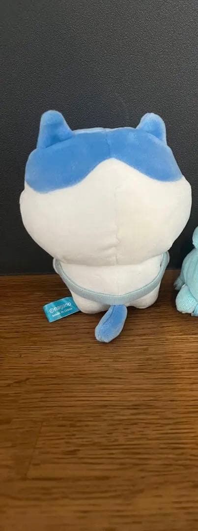 ※希少※ ハチワレ デスクトップから見守るひっかけぬいぐるみ カメラ ハチワレ