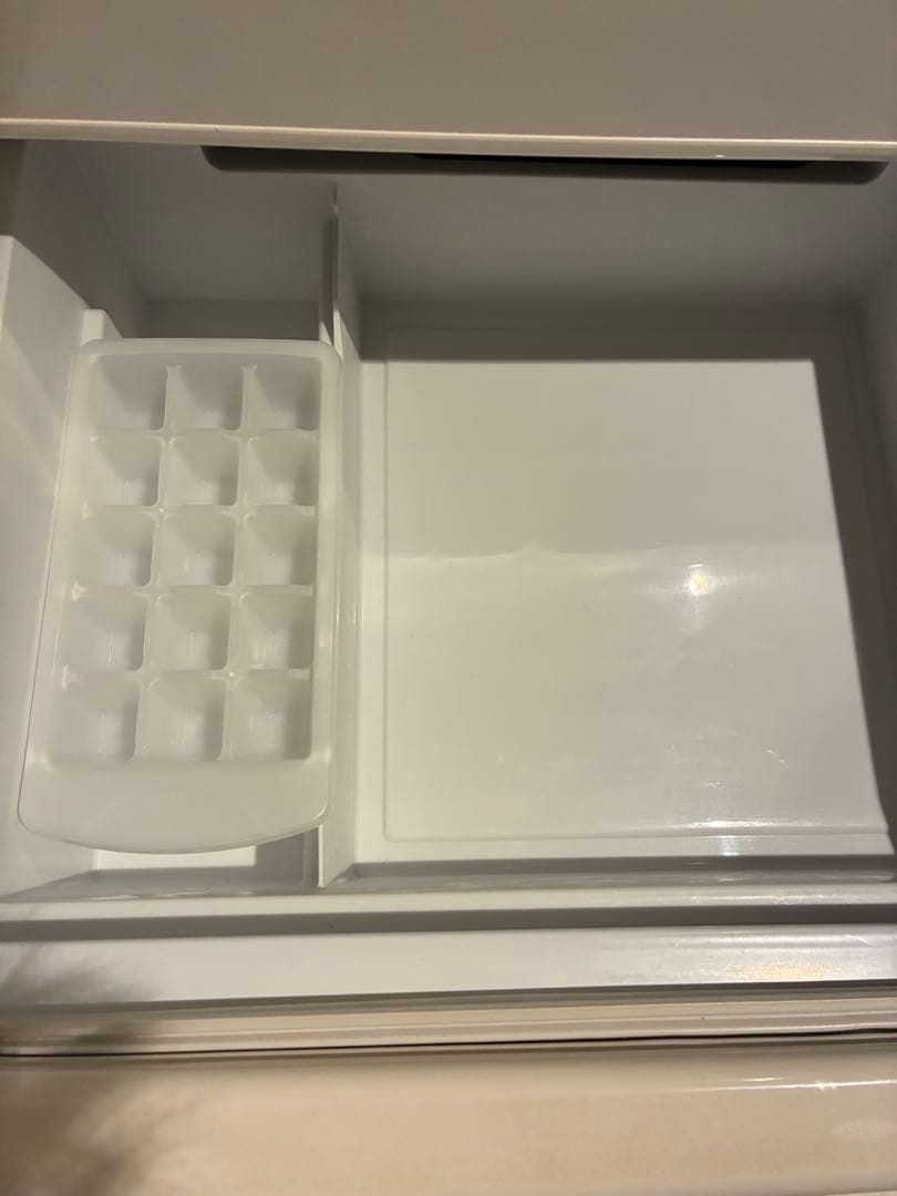 AQUA アクア ノンフロン冷凍冷蔵庫 AQR-20J 2020年製 201L