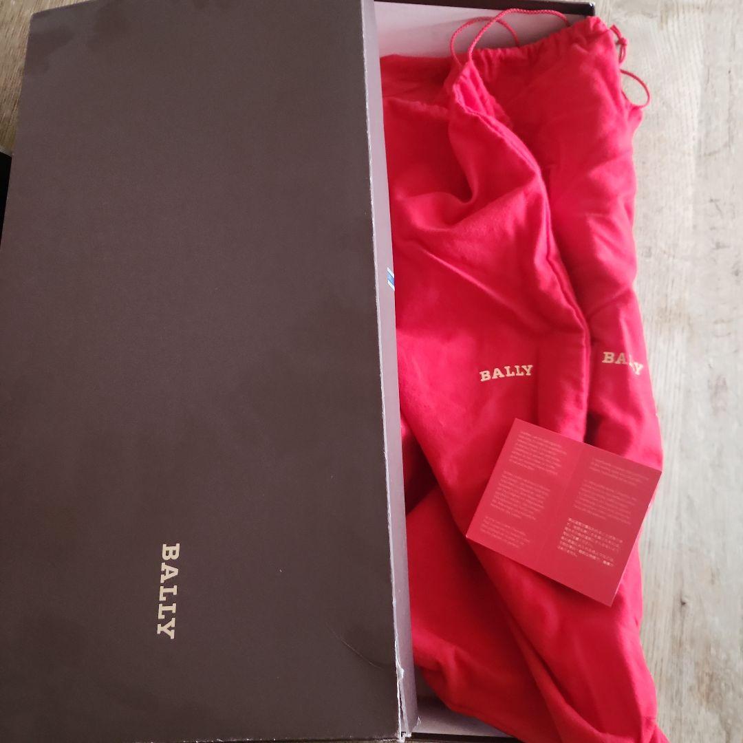 BALLY　バリー　黒　ロングブーツ　39　イタリア製　箱　保存袋　ファスナー開