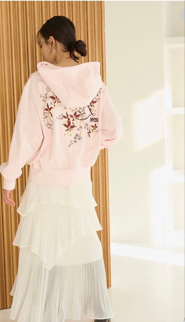 NYBG エンブロイダリーフーディー　snidel