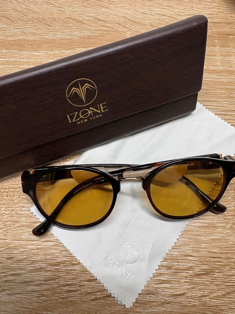 【IZONE Petite Aile】レディースサングラス