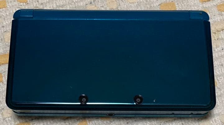 ニンテンドー3DS本体とソフト4本