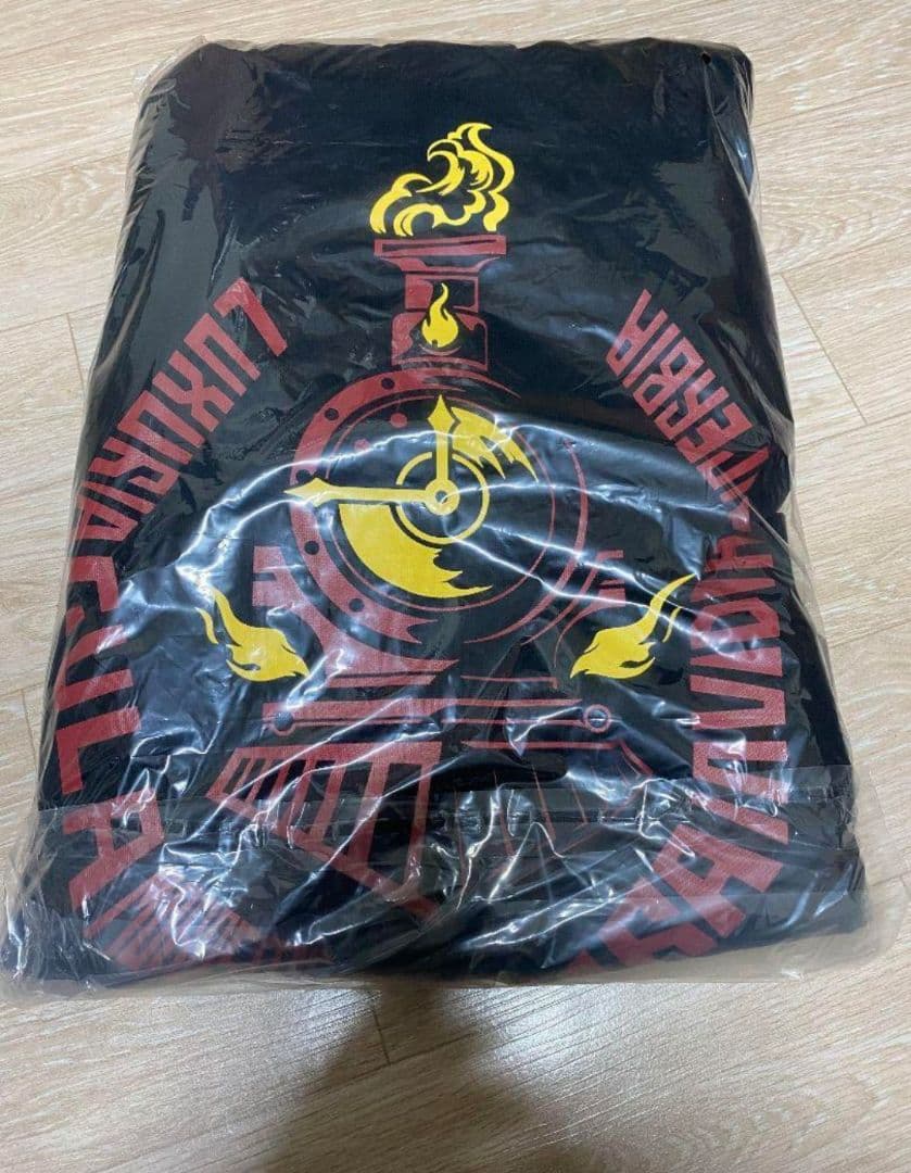 リンバスカンパニー　パーカー　バッチシール3枚付き