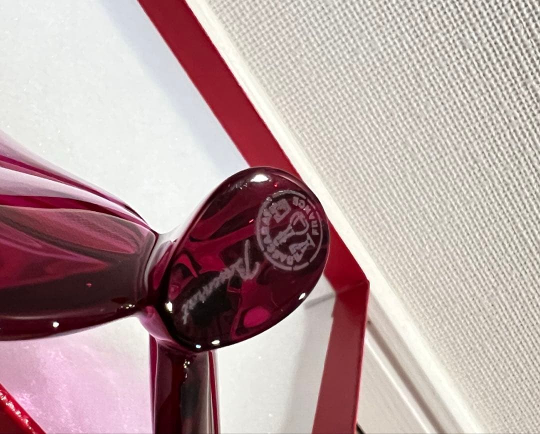 Baccarat ラッキーバタフライ　ピオニー