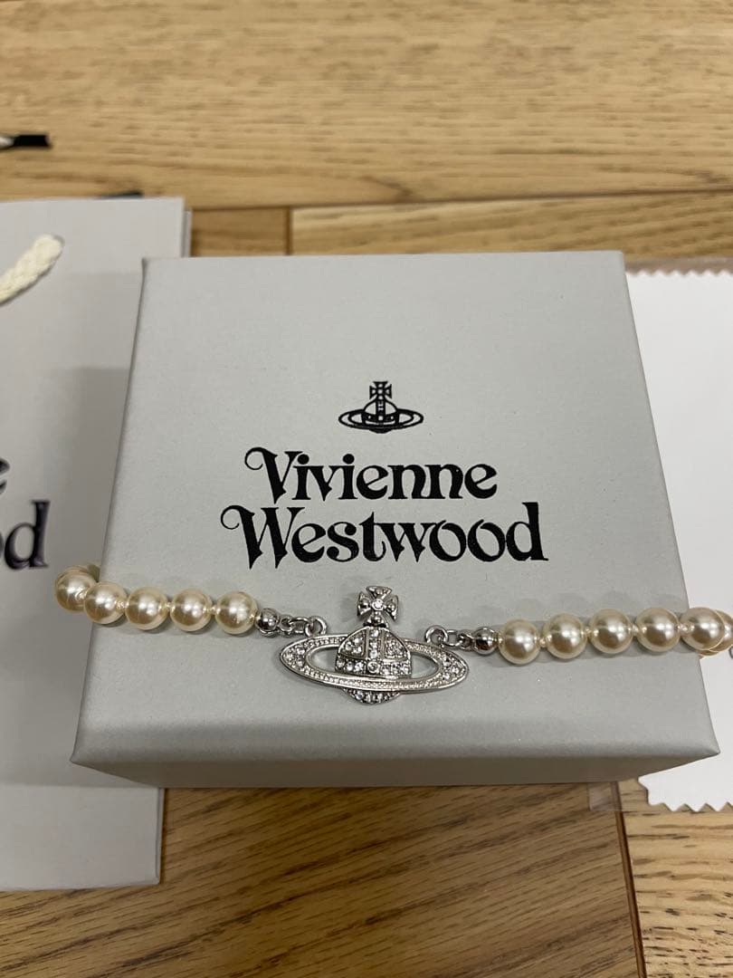 新品付属品付　Vivienne Westwood パールチョーカー ネックレス