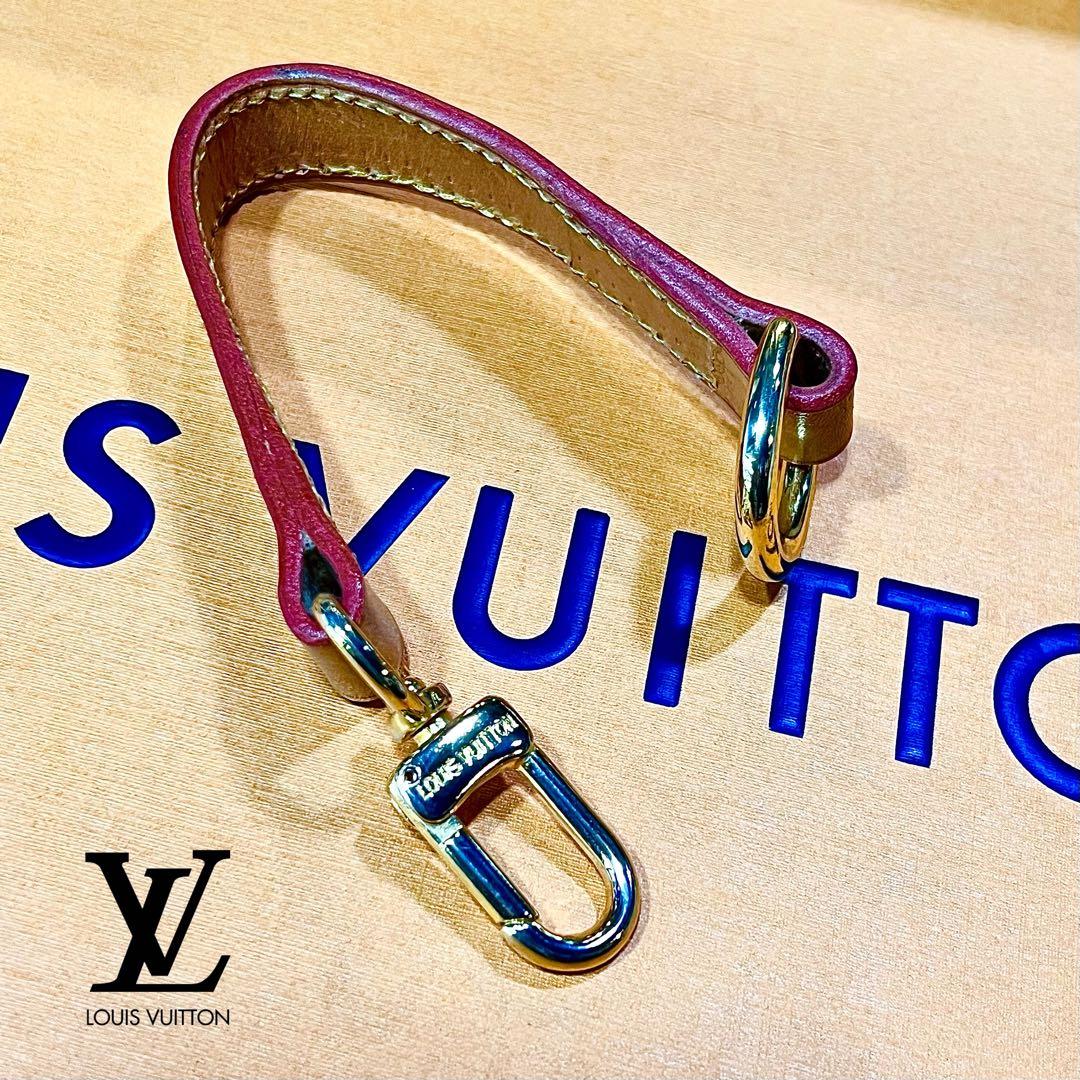 美品！LOUIS VUITTONレザー キーホルダー バッグストラップmi042