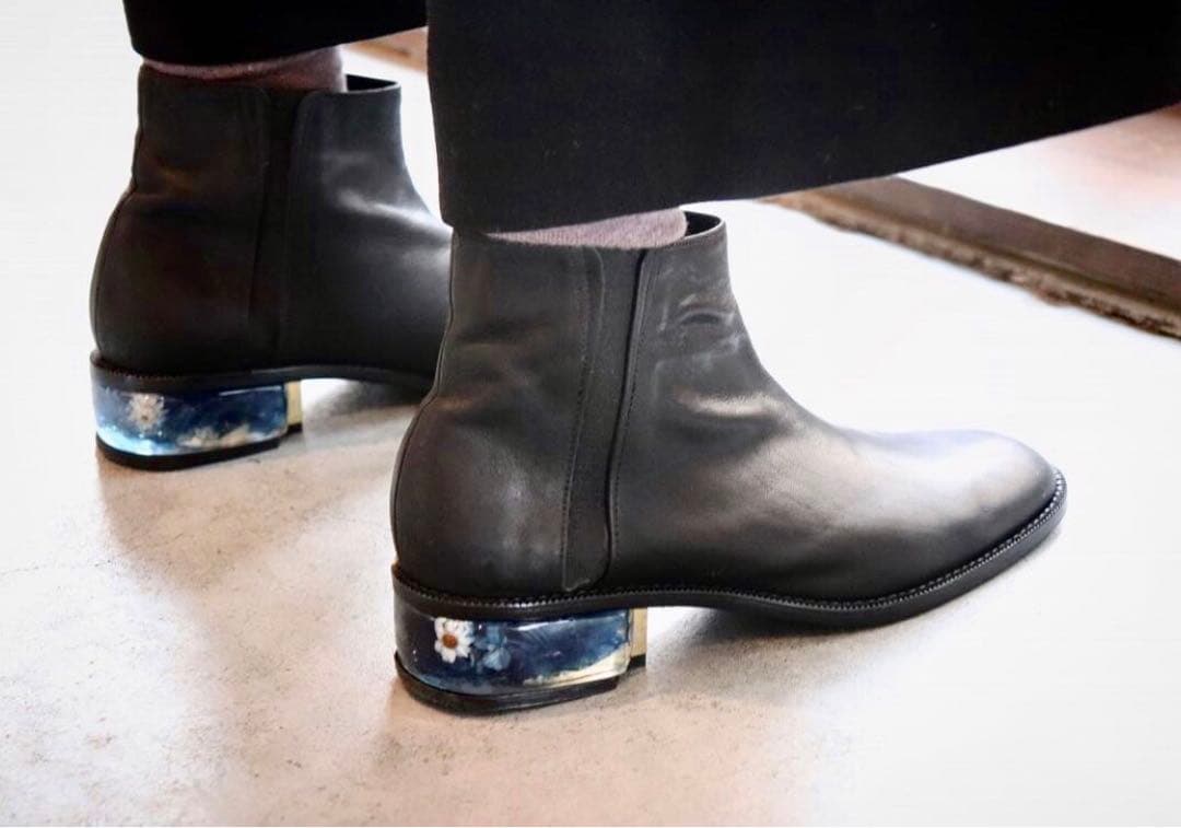 極美品⭐️MABATAKI美雨ショートブーツ《ヒールには本物の青い紫陽花✨》