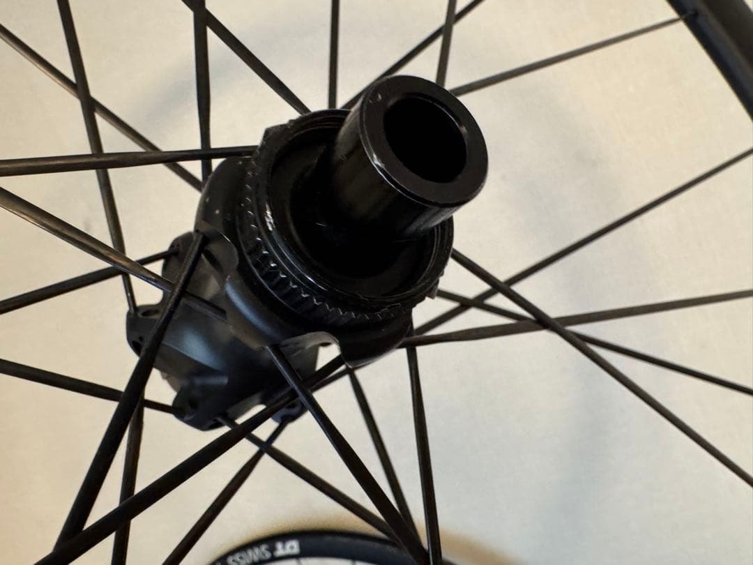 パーツ DT SWISS P1800 SPLINE 32DB