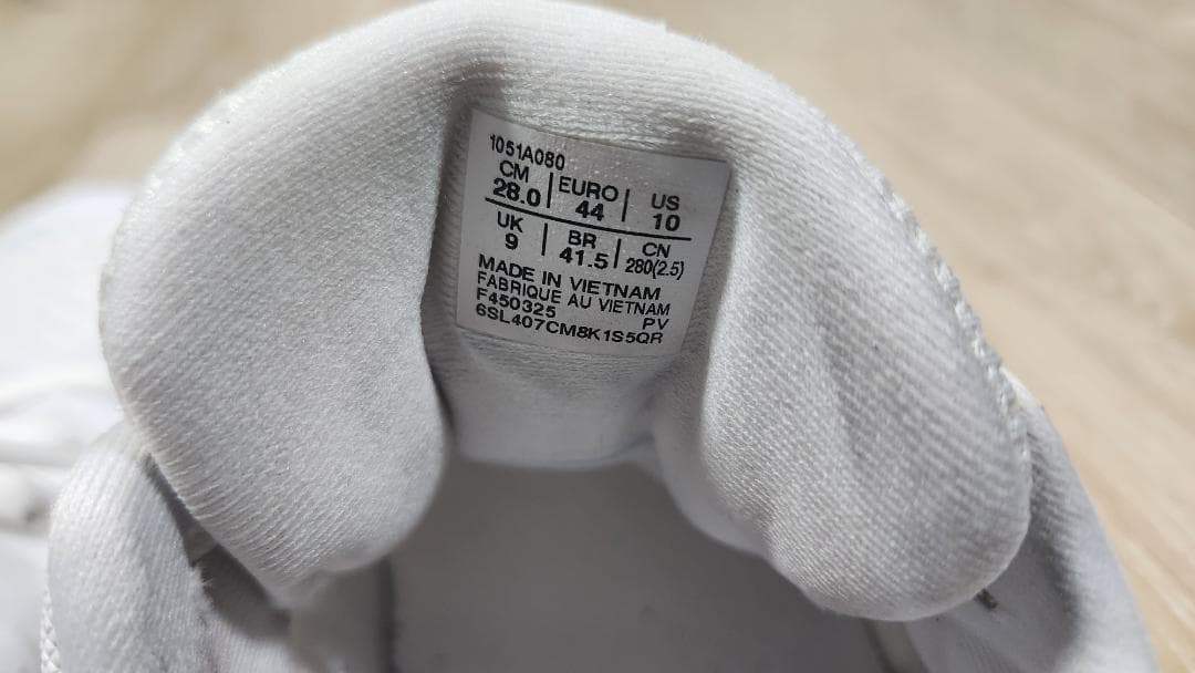 ASICS　スカイエリートff3　28.0cm