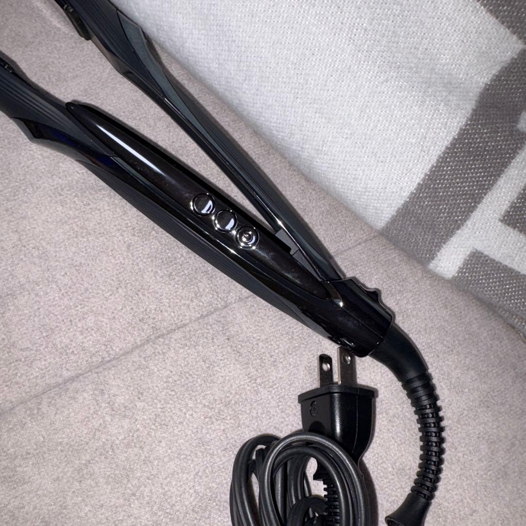 リファ　ストレートヘアアイロン ブラック