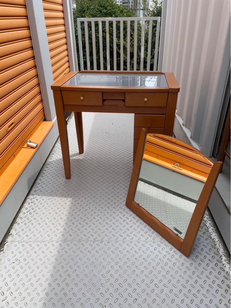 大塚家具　ブラウン木製ドレッサー・鏡台