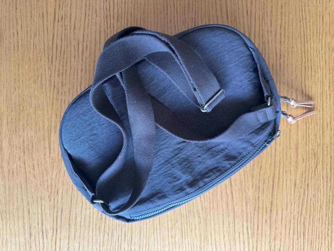 FUKUI SIWAナイロンボディバッグS ダークグレー