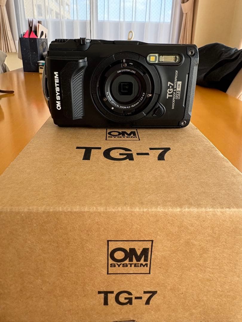 デジタルカメラ OM SYSTEM TG-7