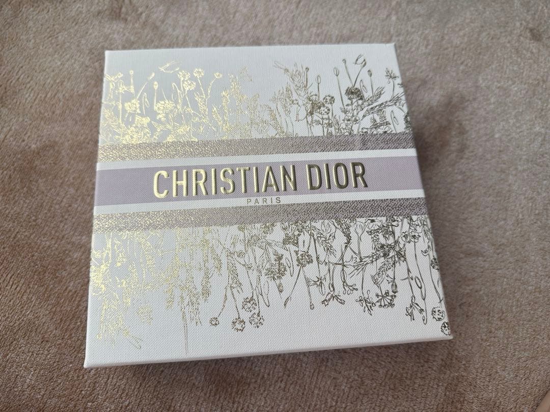 ジャドール オードゥ パルファン コフレ　ディオール