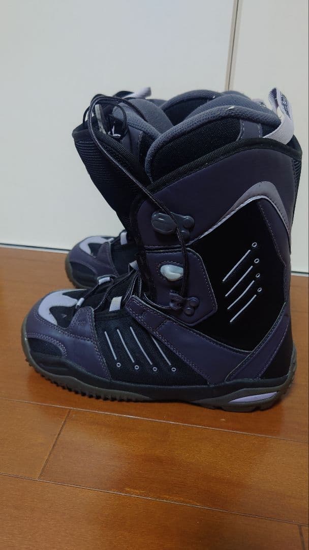 SALOMON スノーボードブーツ (女性用)　２５cm