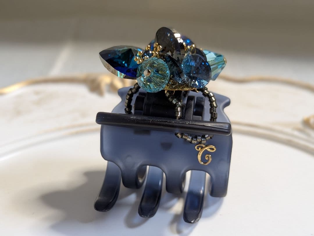 コンプレックスビズ スワロフスキー中クリップ