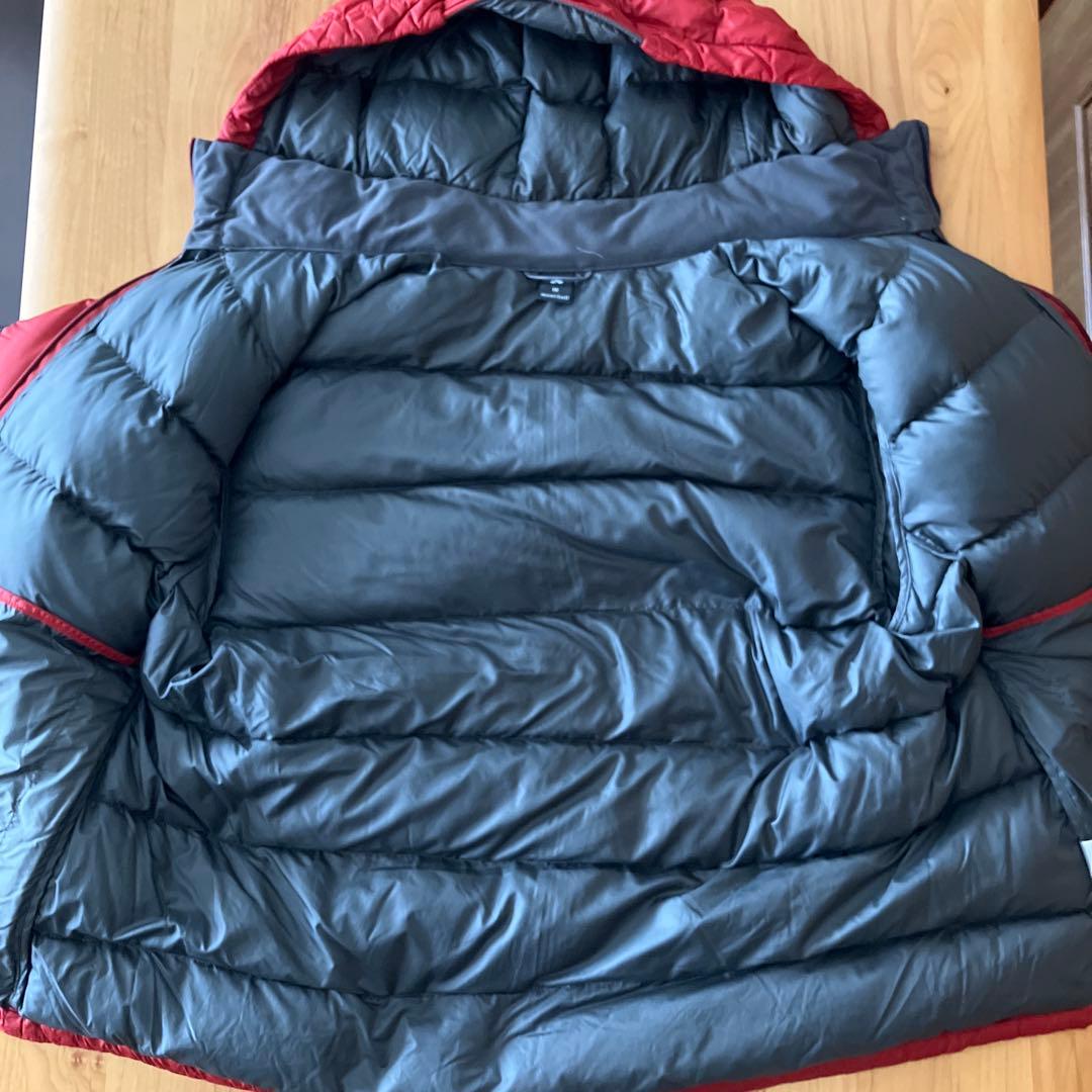 mont-bell フード付きダウンジャケット800FP レッド