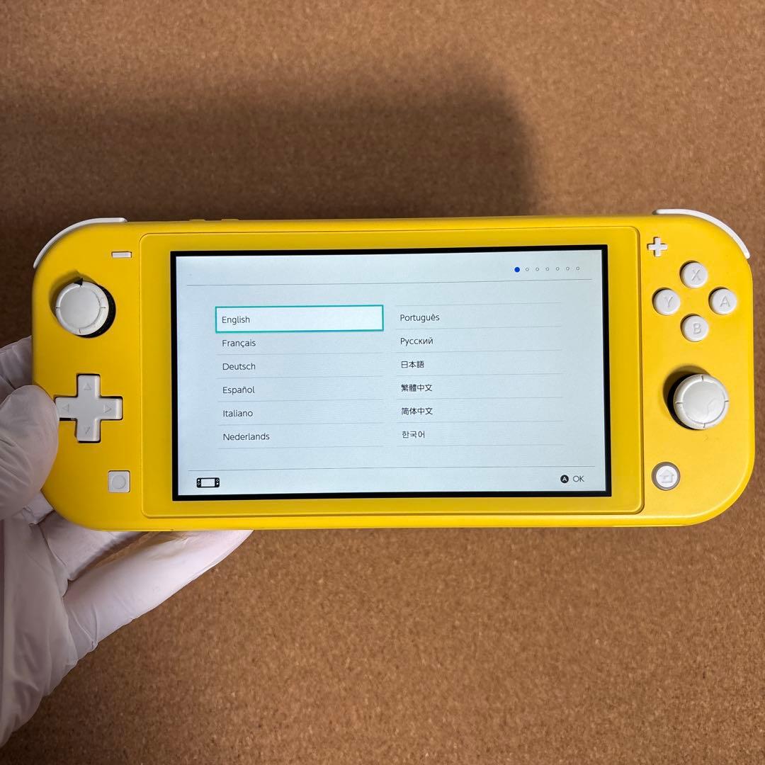 Nintendo Switch Lite イエロー　中古