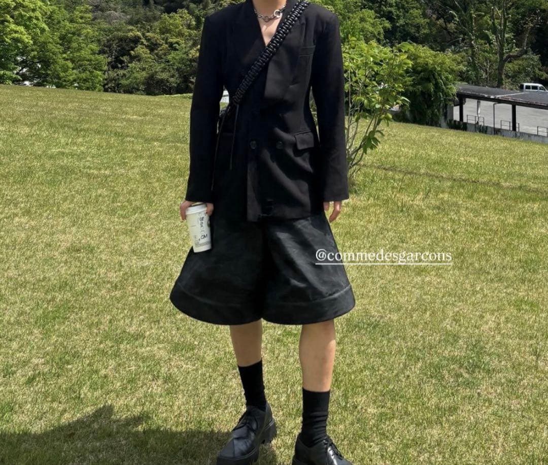 【名作】コムデギャルソンオムプリュス　23ss ワイヤーパンツ　ショートパンツ