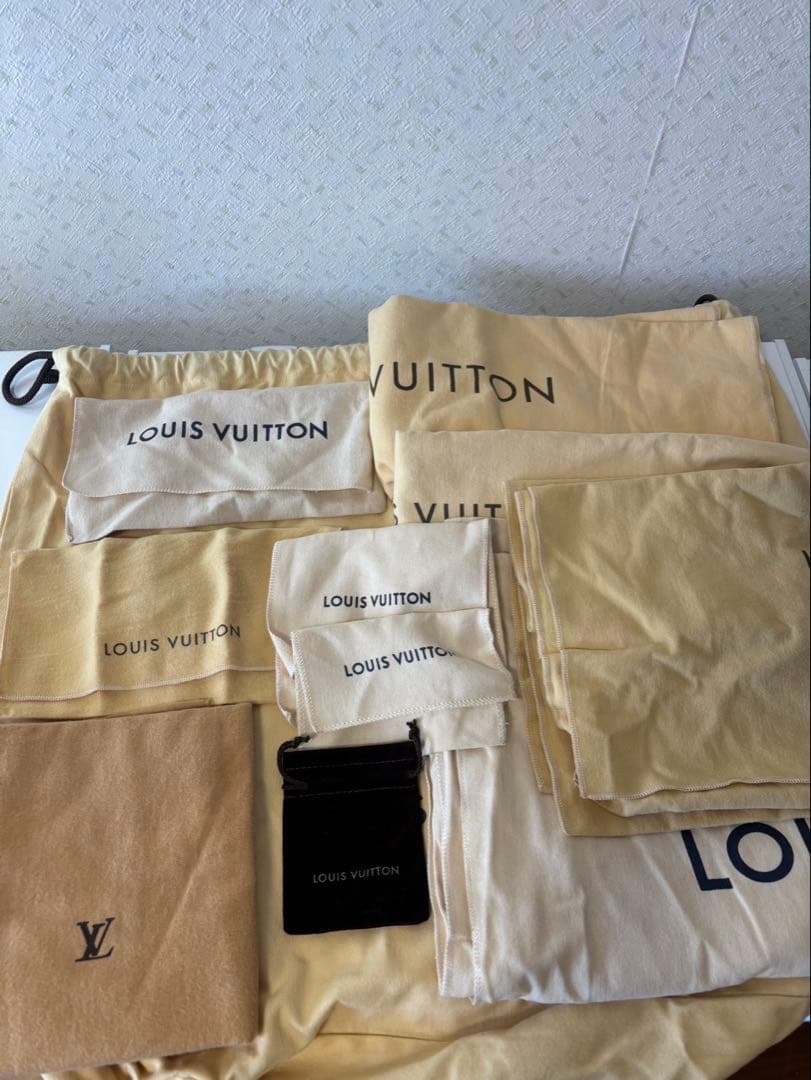 大量のLOUIS VUITTON キャンバス収納袋セット⑫